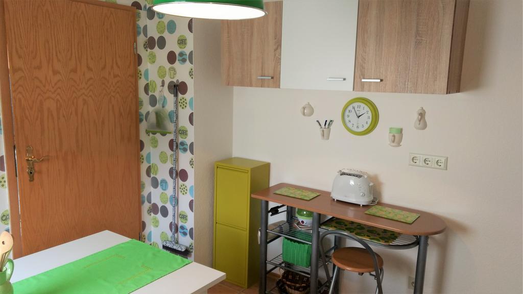 Ferienwohnung Dernbecher ซาร์บรึคเคน ภายนอก รูปภาพ